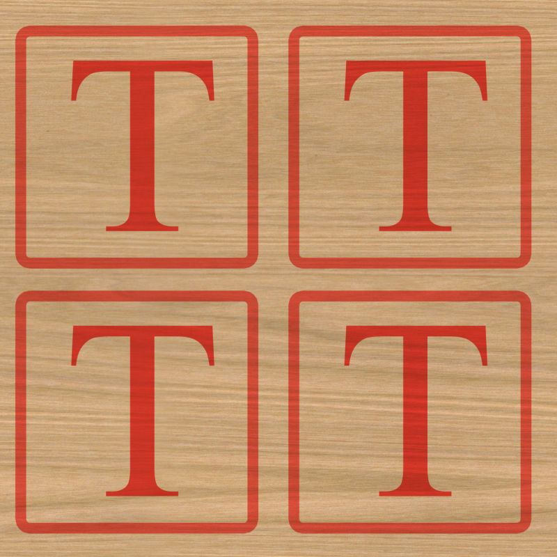 木块上的T字标识