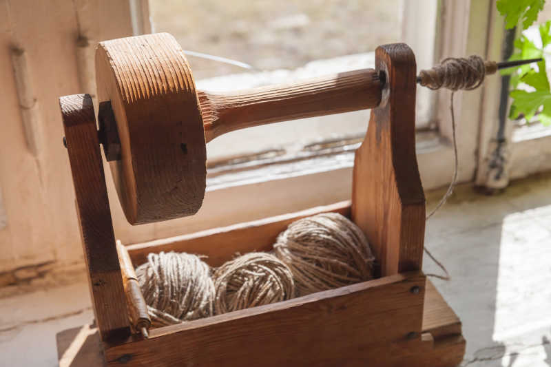 手纺纱用古代木制工具