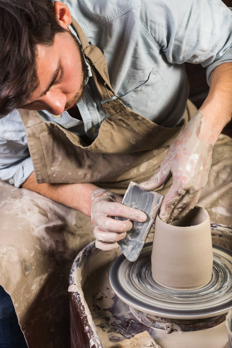 陶瓷艺术的概念-塑造陶瓷