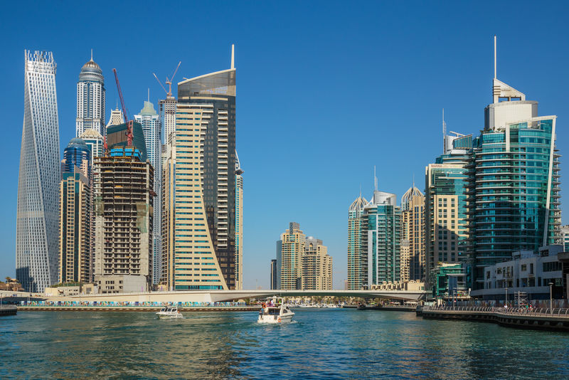 阿联酋迪拜码头的现代建筑