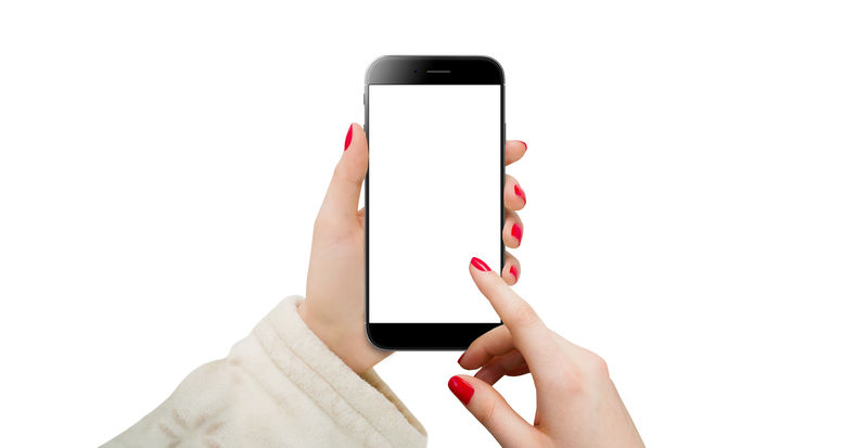 现代黑色手机的特写镜头在女性手中孤立在白色背景上女性手持智能手机用手指触摸空屏幕