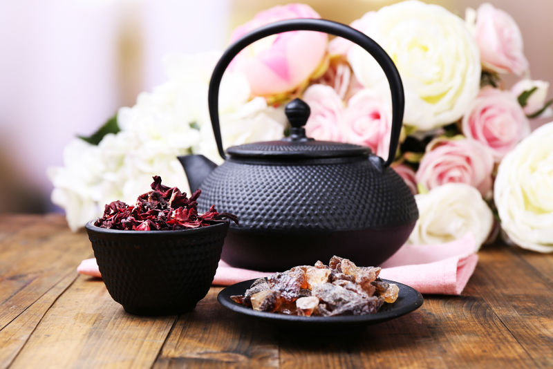 红茶壶碗和芙蓉茶
