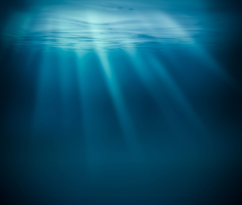 海深的水下或海洋