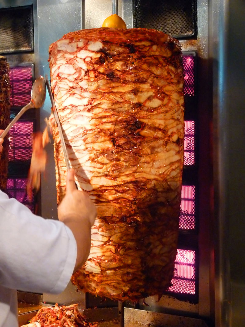 沙瓦玛是中东国家最受欢迎的快餐之一