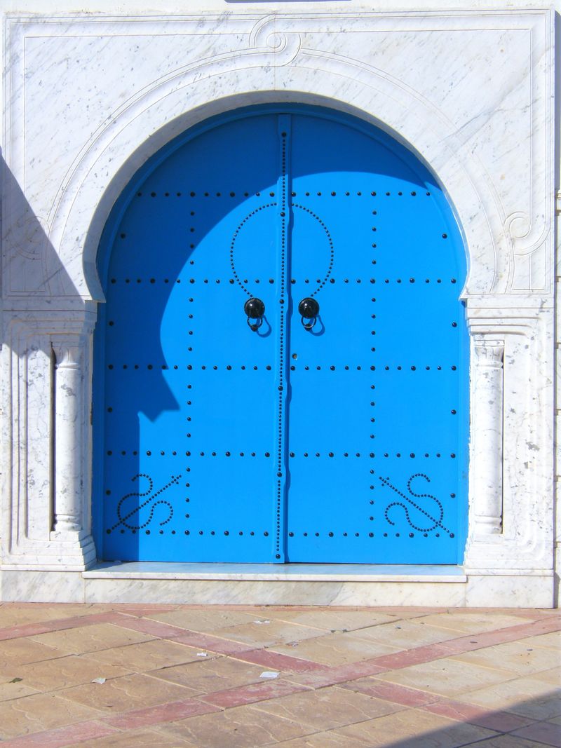 旧双开门-深蓝色漆木门-漆彩墙木门-土耳其戈雷姆