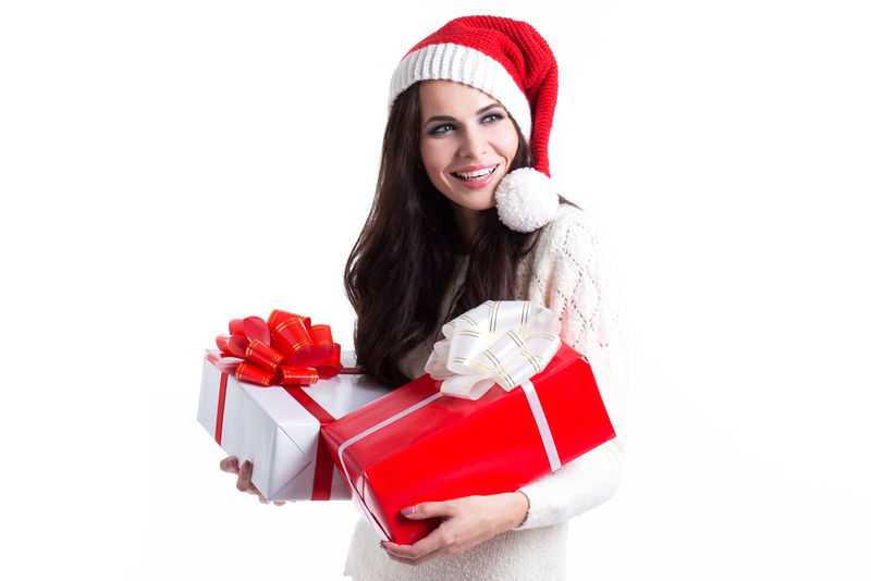圣诞和新年大甩卖-美丽幸福的女人独自拿着圣诞礼物