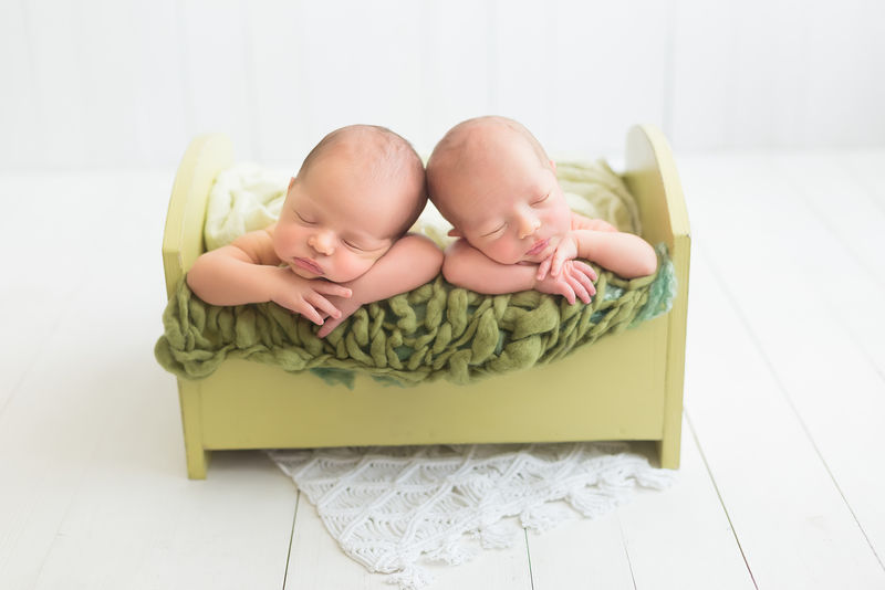 双胞胎-新生儿双胞胎-新生儿照片拍摄
