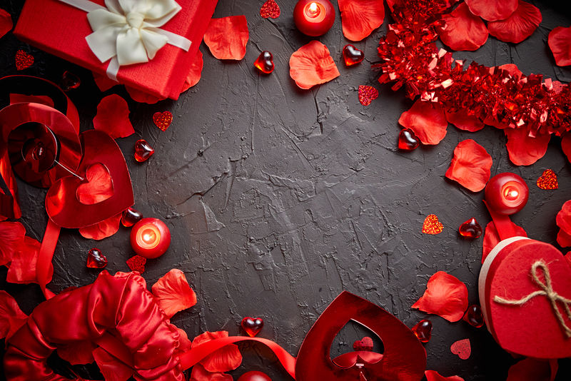 红玫瑰花瓣，蜡烛，约会配件，盒装礼物，心形，亮片