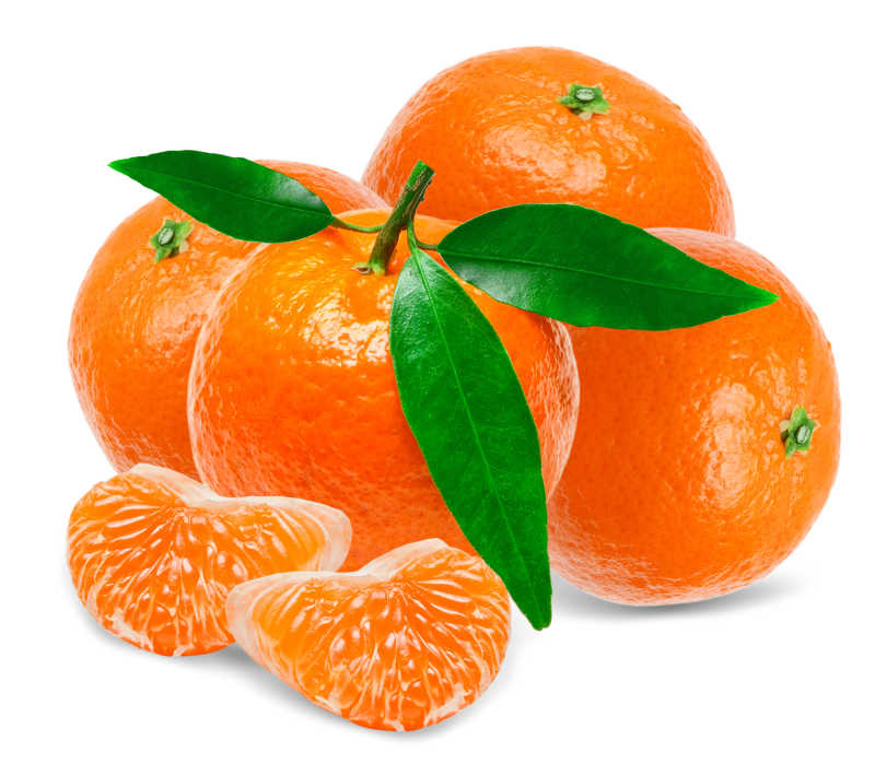 白色背景下的4个橘子