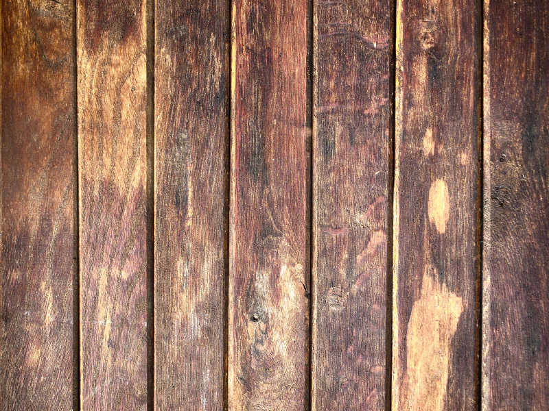 老旧的褐色木板